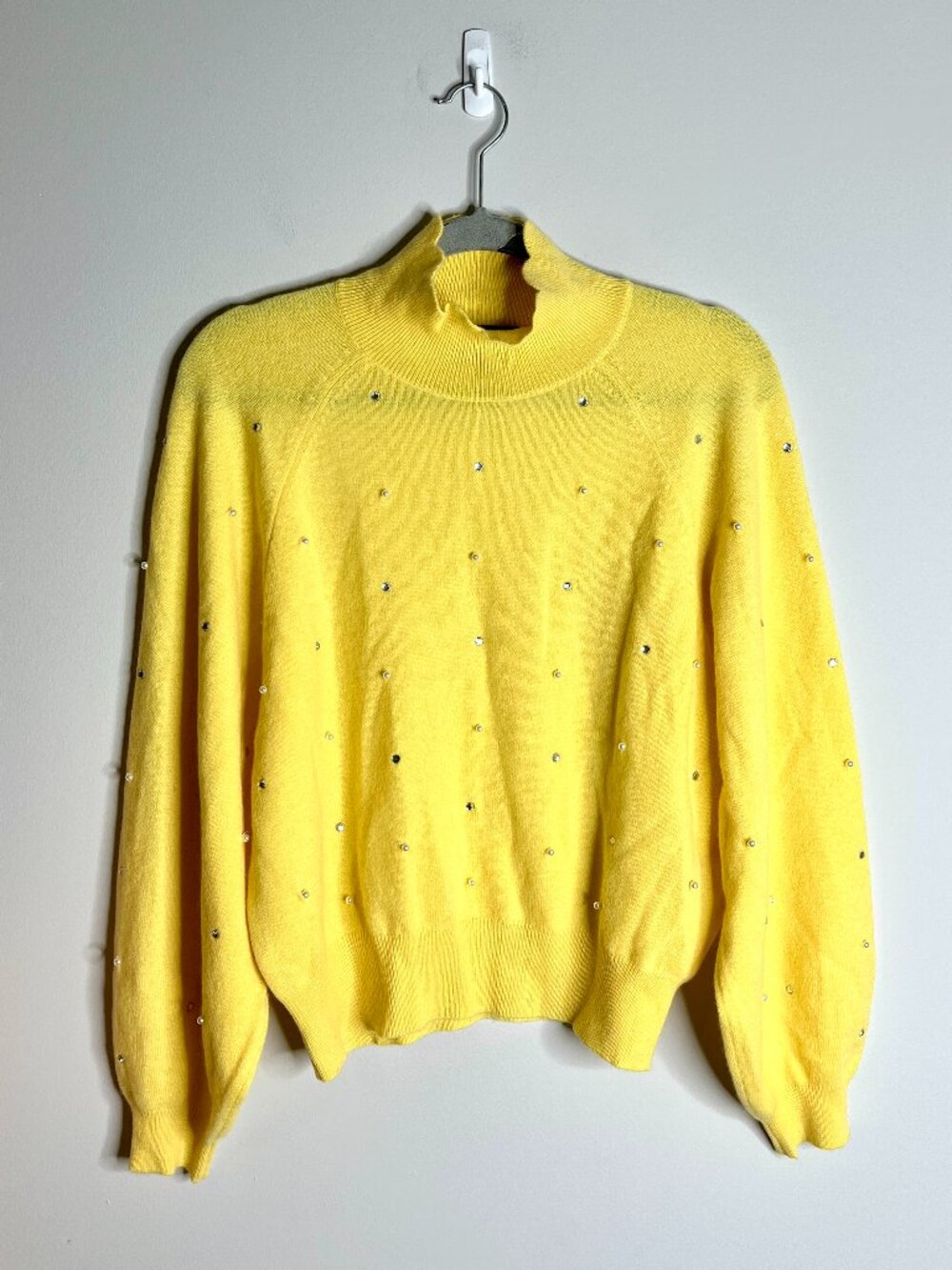 Charter Club 100% Cashmere Bright Yellow Beaded Sequined Boxy Sweater Preppy M